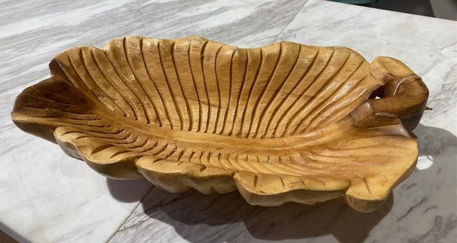 IMG_2552 CENTRO MESA ACACIA 33X18X9 HOJA NATURAL - Imagen 1